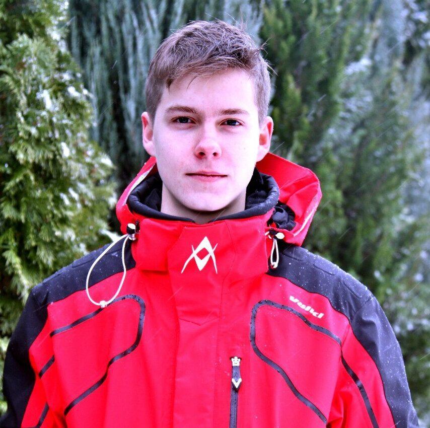  Кирилл