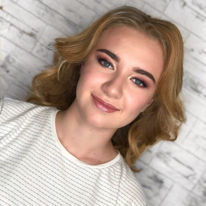 Анна